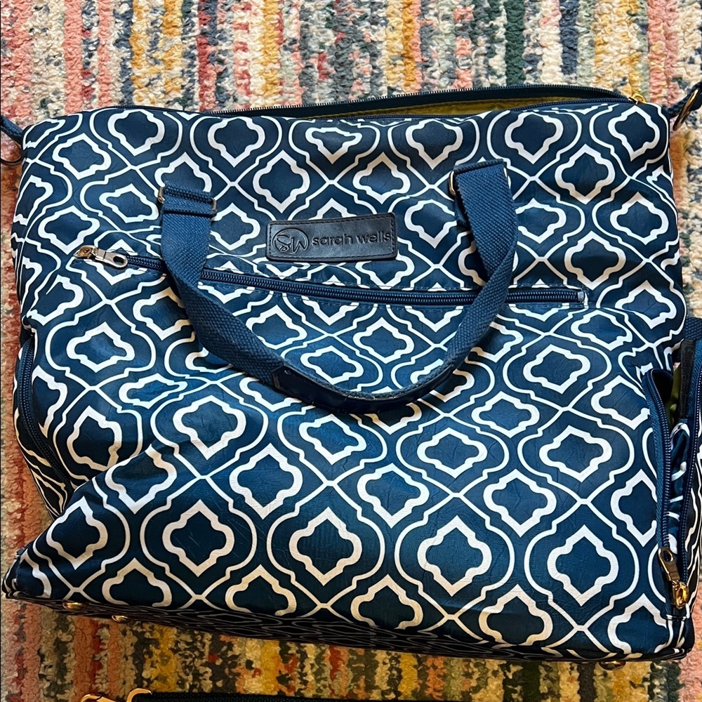 Sarah Wells breast pump bag